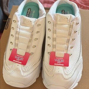 Skechers White Wide Fit Athletic Shoes